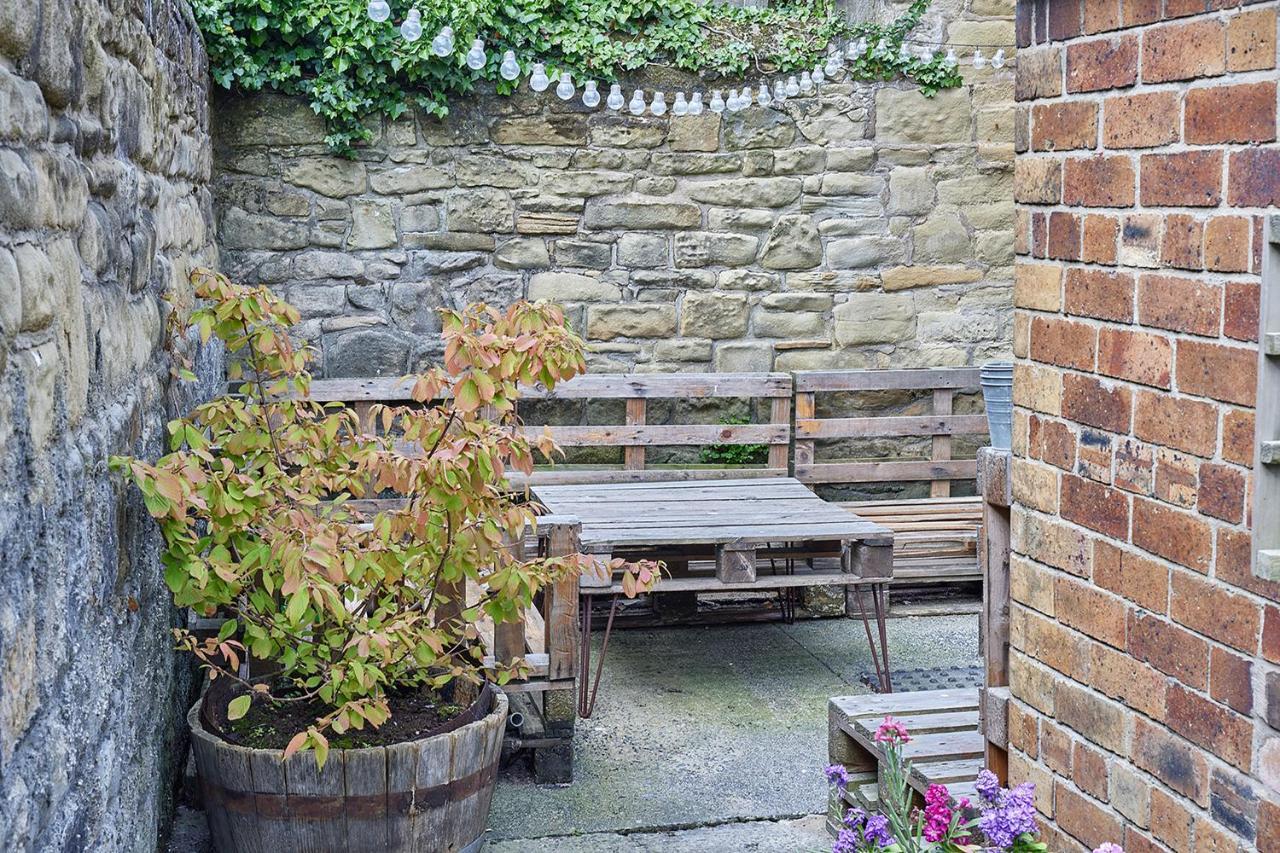 Host & Stay - The Old Courtroom Flat Amble Exterior photo